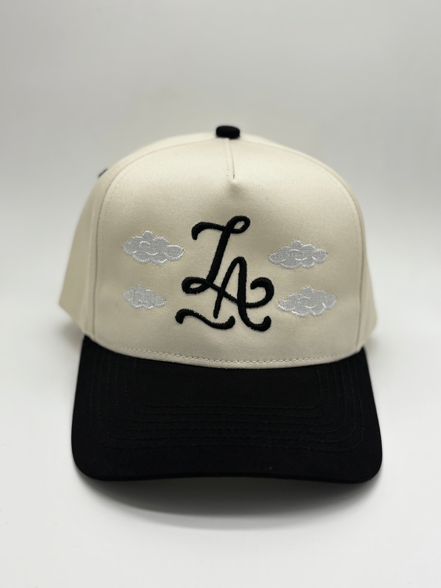 En LA nubes. (LA CLOUDS)