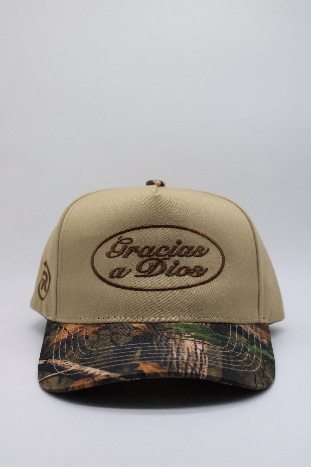Gracias a Dios “Camo brim”